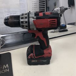 Milwaukee  Cordless Impact Driver 