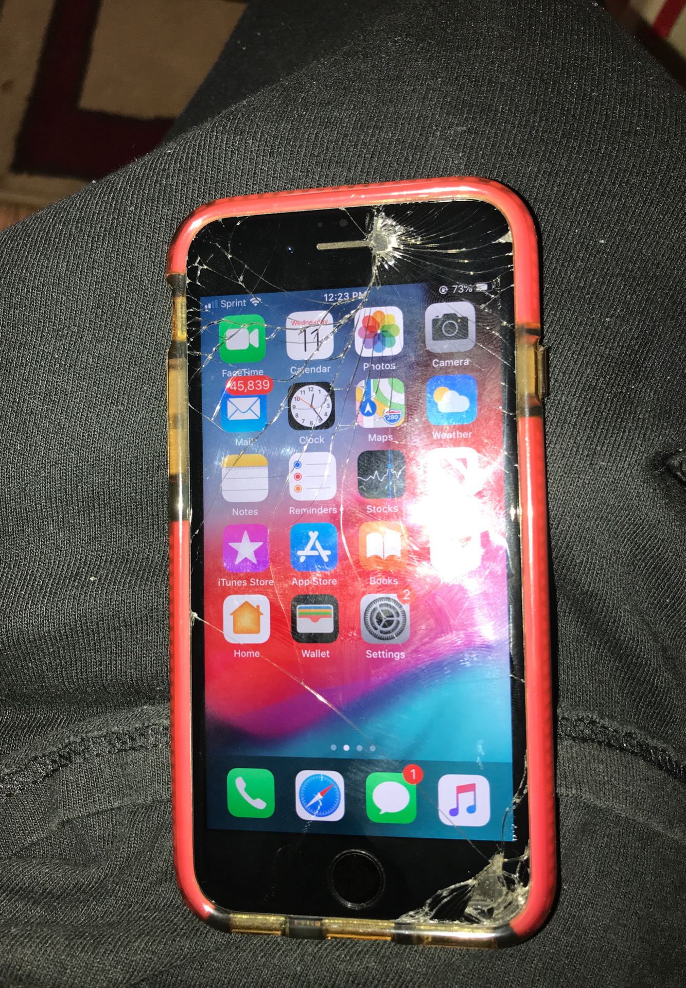 Boost mobile iPhone 6s 32GB