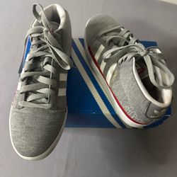 Adidas  Gonzales  with 3 stripes gray, white and red. Men’s Size 9 G56841 #10(contact info removed) Made in Vietnam Excellent