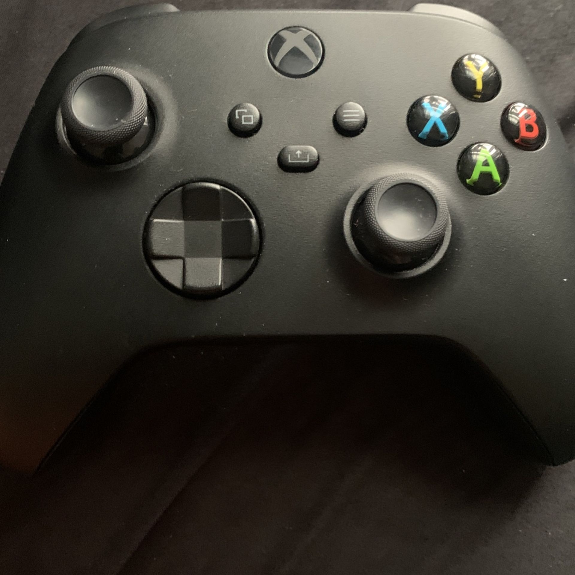 Xbox One X Basic Controller