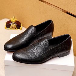 Versace Men’s Leather Shoes With Box 2026 New 