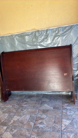 Free bed frame
