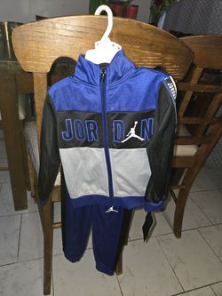 Jordan Boys Suit 3t & 4t