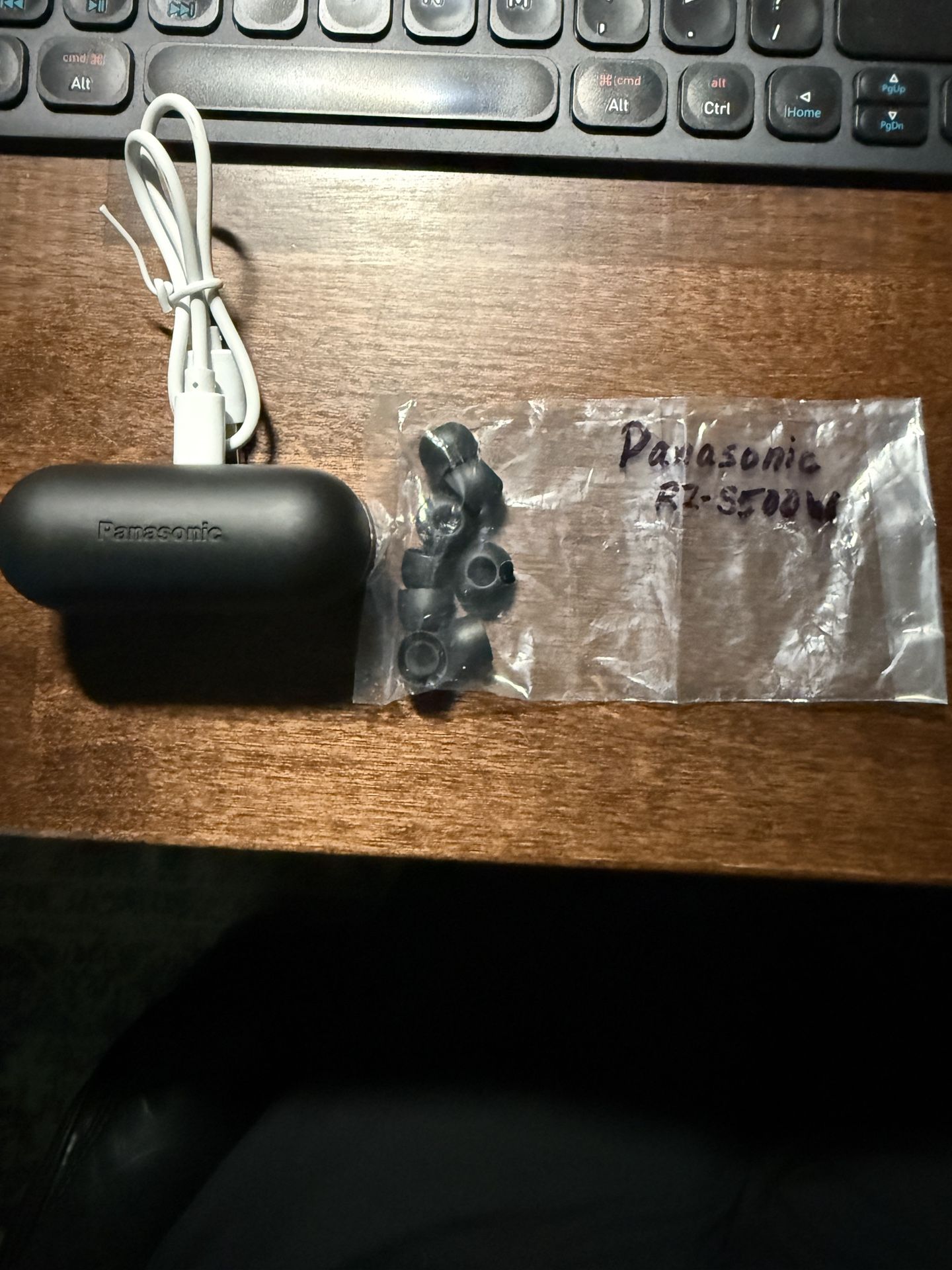 Panasonic RZ-S500W Earbuds Like New
