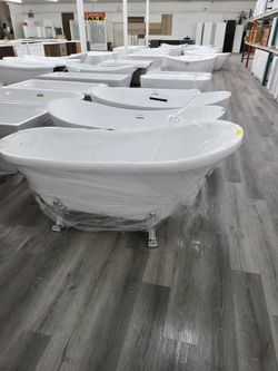 Bathtub, freestanding