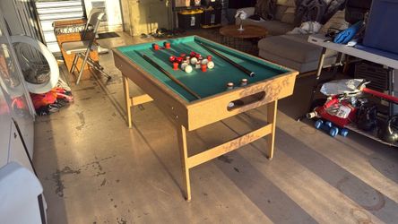 Bumper pool