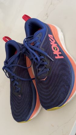 Hoka woman shoes size 8