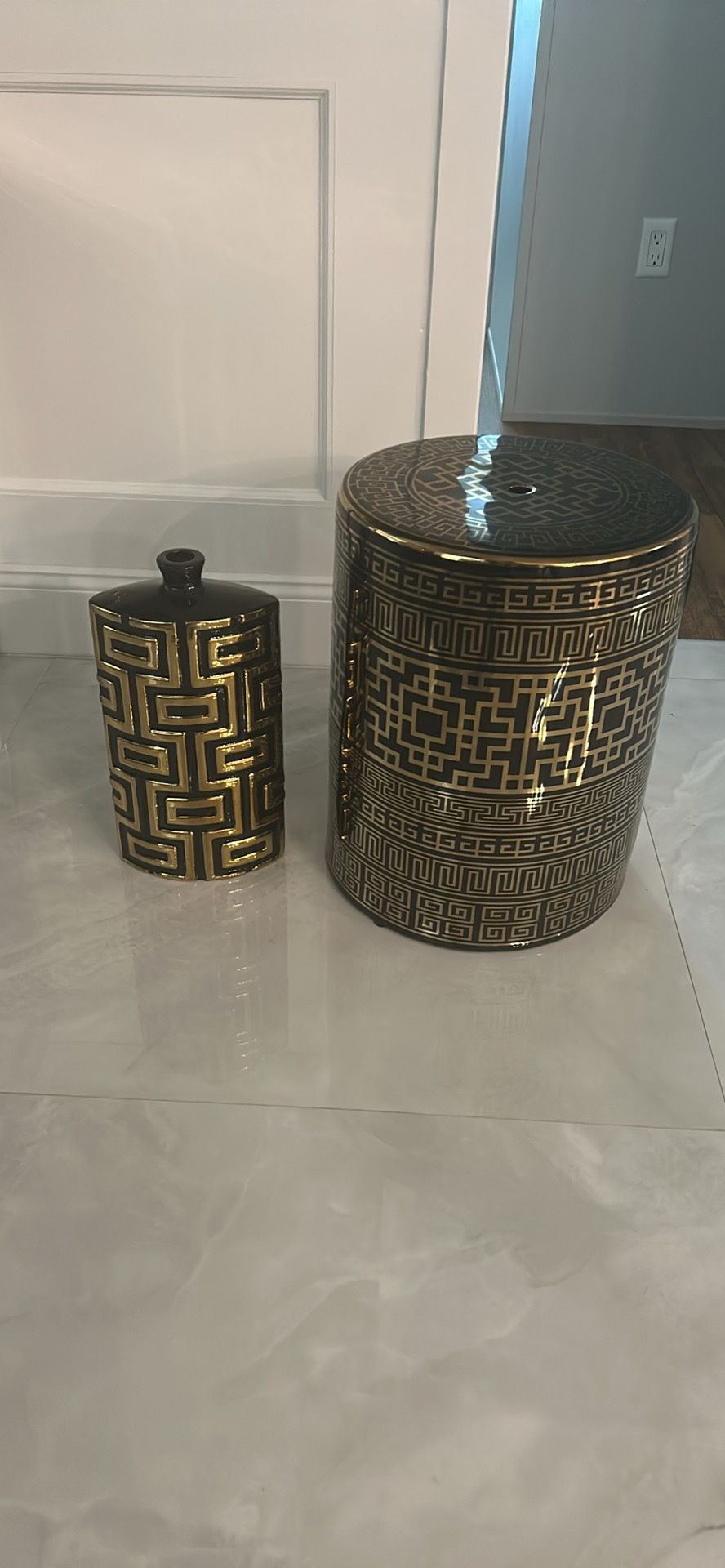 Ceramic Stool / Table