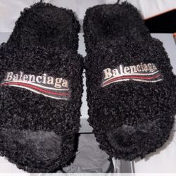 BALENCIAGA Slippers 
