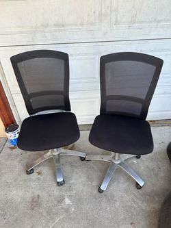 Set of 2 Used Knoll Life Ergonomic Mesh Office Chairs