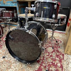 SP 4pc Black Drum Set