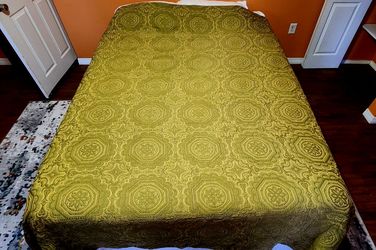 Italian Olive Green Queen Bedspread