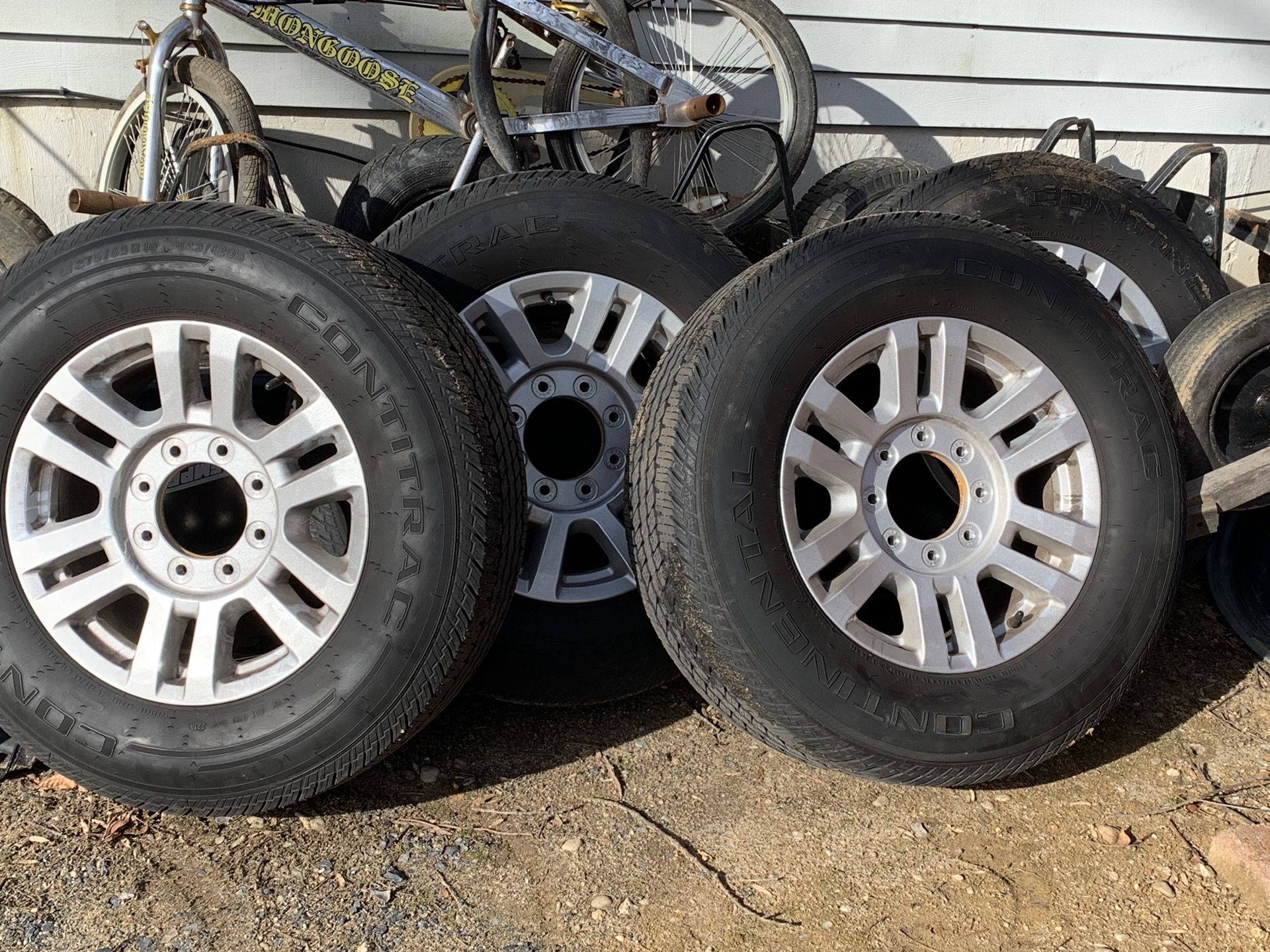 2019 Ford F-250 wheels and rims 18”