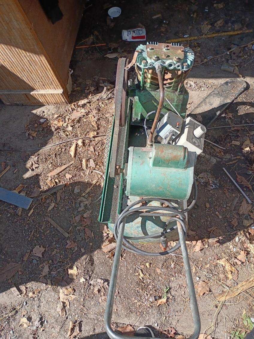 Air Compressor 