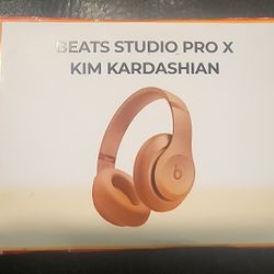 Beats Studio Pro x Kim Kardashian
