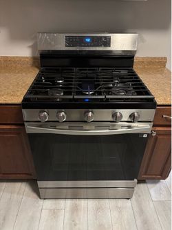Samsung Stove Like new
