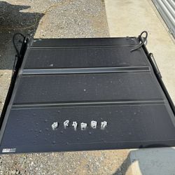 Rev Industries Hard Folding  Cover