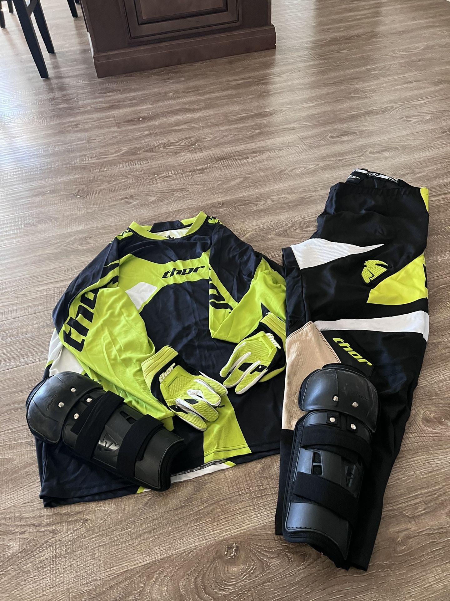 Thor XXL Dirt Bike Gear
