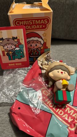 Christmas Holiday Ring Ring Designer Vinyl Figure