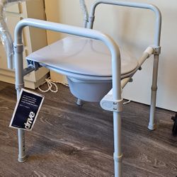 Walker, rolling walker, toilet lift/bin accessible handicap