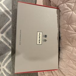 Hunter Rain Boots New In Box, Women’s Size 9 Wide Calf