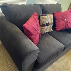 Loveseat Couch With Pullout Bed