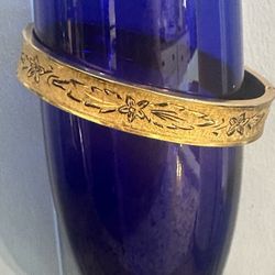 Beautiful Vintage Etched 12K G F Bangle Bracelet 