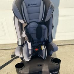Baby Trend Hybrid 3-in-1 Booster Seat 