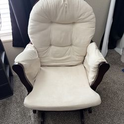 Rocking/ Nursery chair