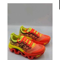 Running Shoes Lightweight Sneakers Men 7 Women 8.5 Orange Yellow Athletic