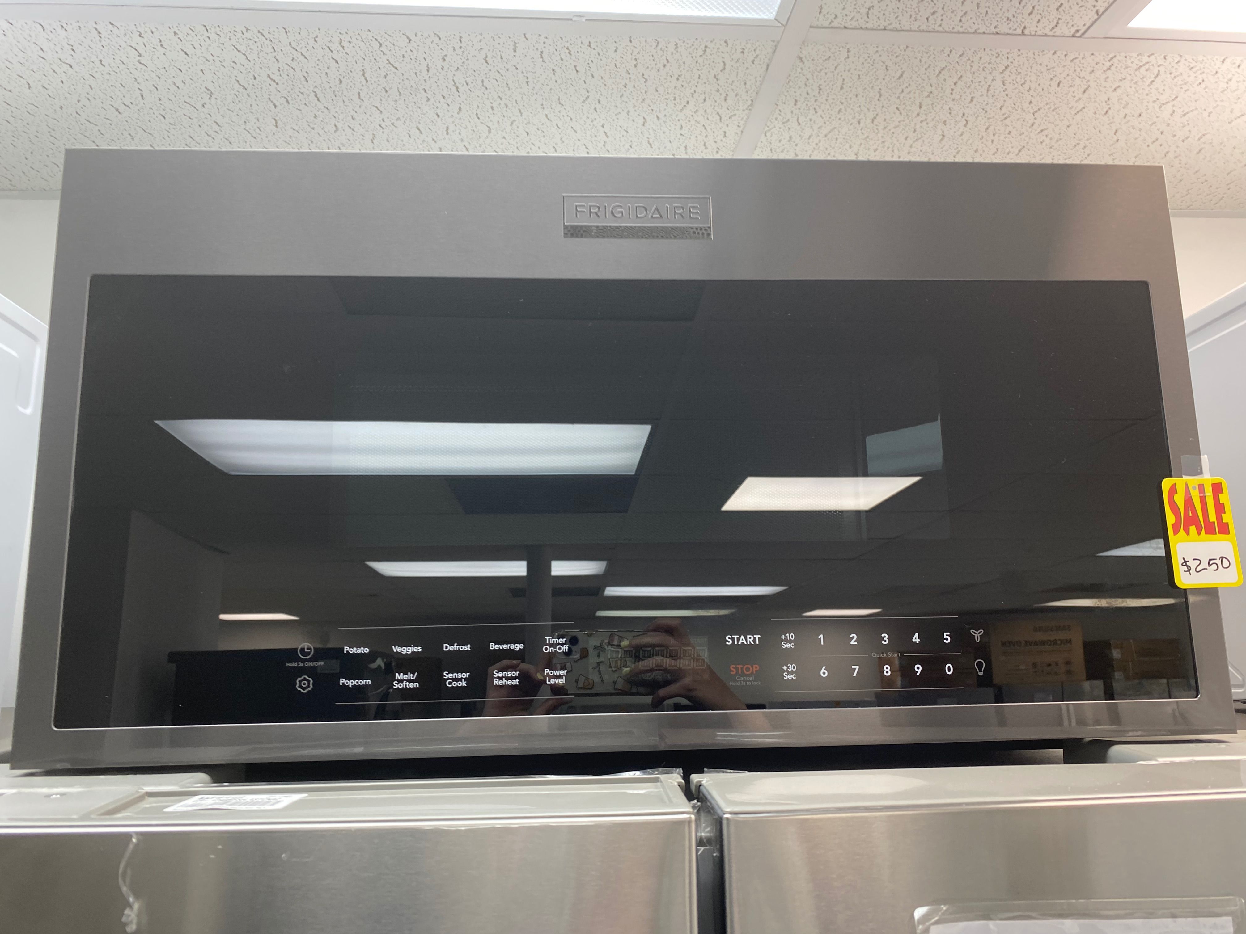 Microwave Frigidaire Gallery nuevo con garantia