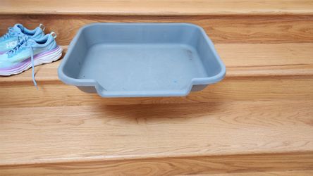 Litter tray