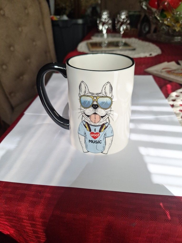Signature Housewares Incorporated Cool Ceramic Bulldog Mug