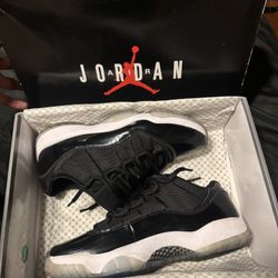 Jordan Low Space Jams