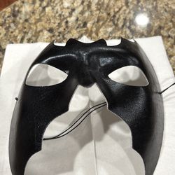 New Men’s Masquerade Mask