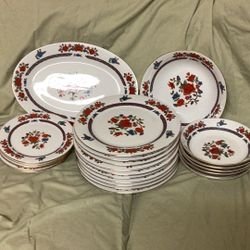 Old Imari Crown Ming Dinnerware 