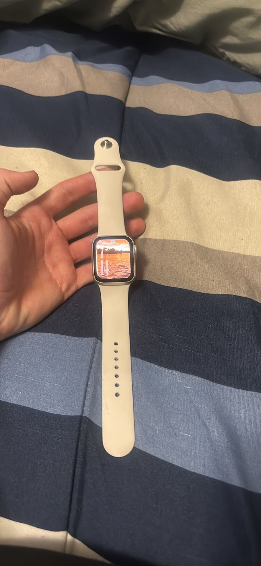 Apple Watch SE 2nd gen (2023) 40mm