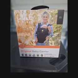 Lillie Baby Carrier