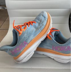 Hoka Clifton9 shoes, color blue/orange, size US 7.5B
