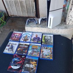 $700! Combo deal or Trade for Galaxy fold 7 6  Iphone 16 max pro or 17 or MacBook m4 m3 for all PS5 Slim 1TB Combo Deal $700! Cash trade value $1000