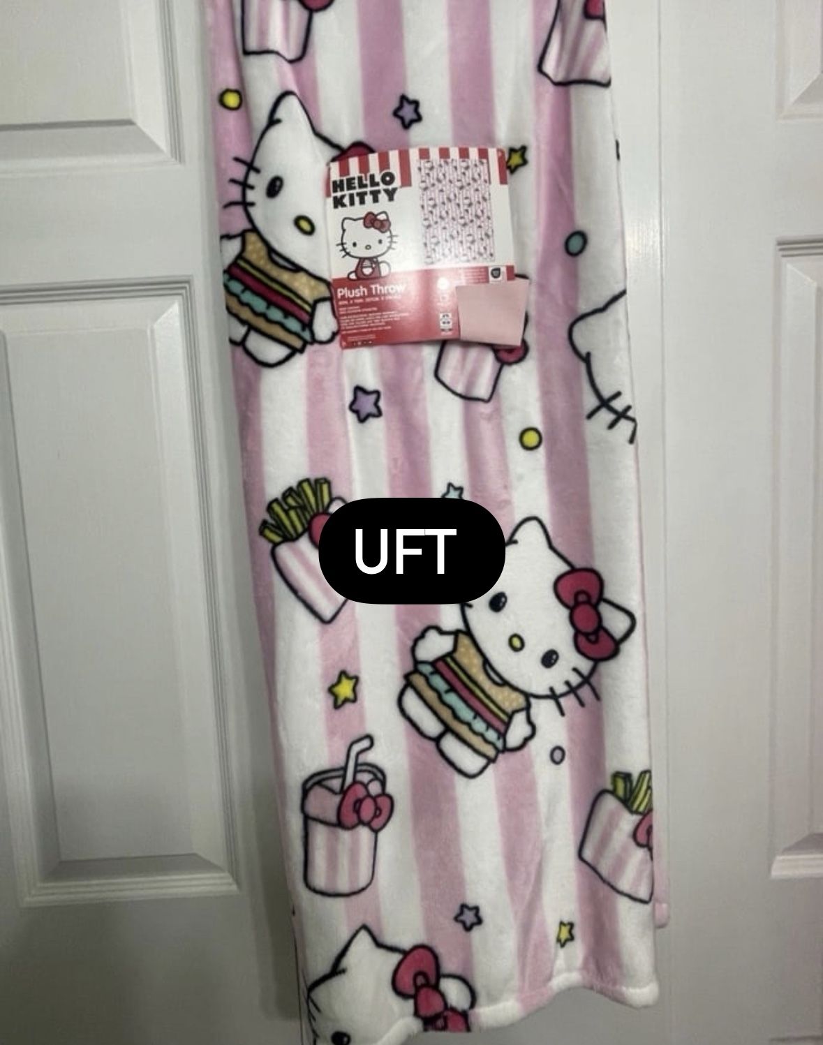 Hello Kitty Pink Blanket 