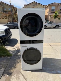 LG WashTower (Electric Dryer + 30 day warranty)