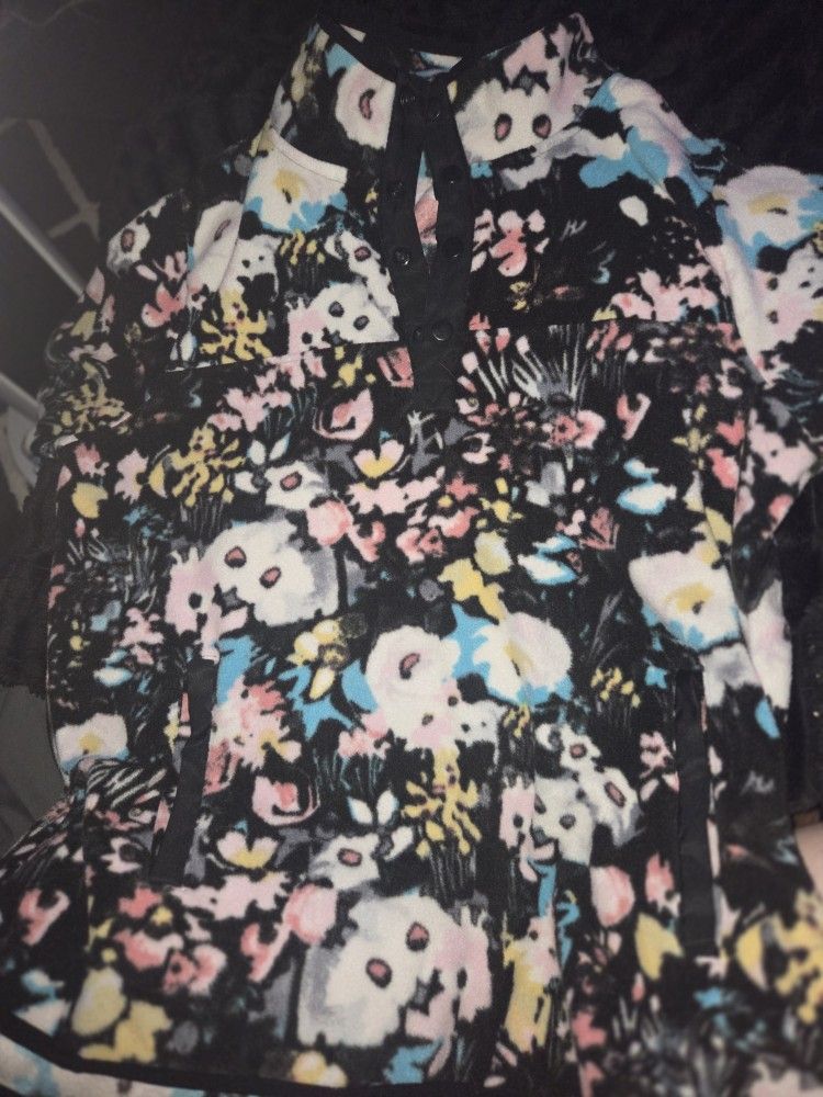 Vera Bradley Fleece Pullover - Size M