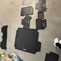 Range Rover Floor Mats Plus Trunk