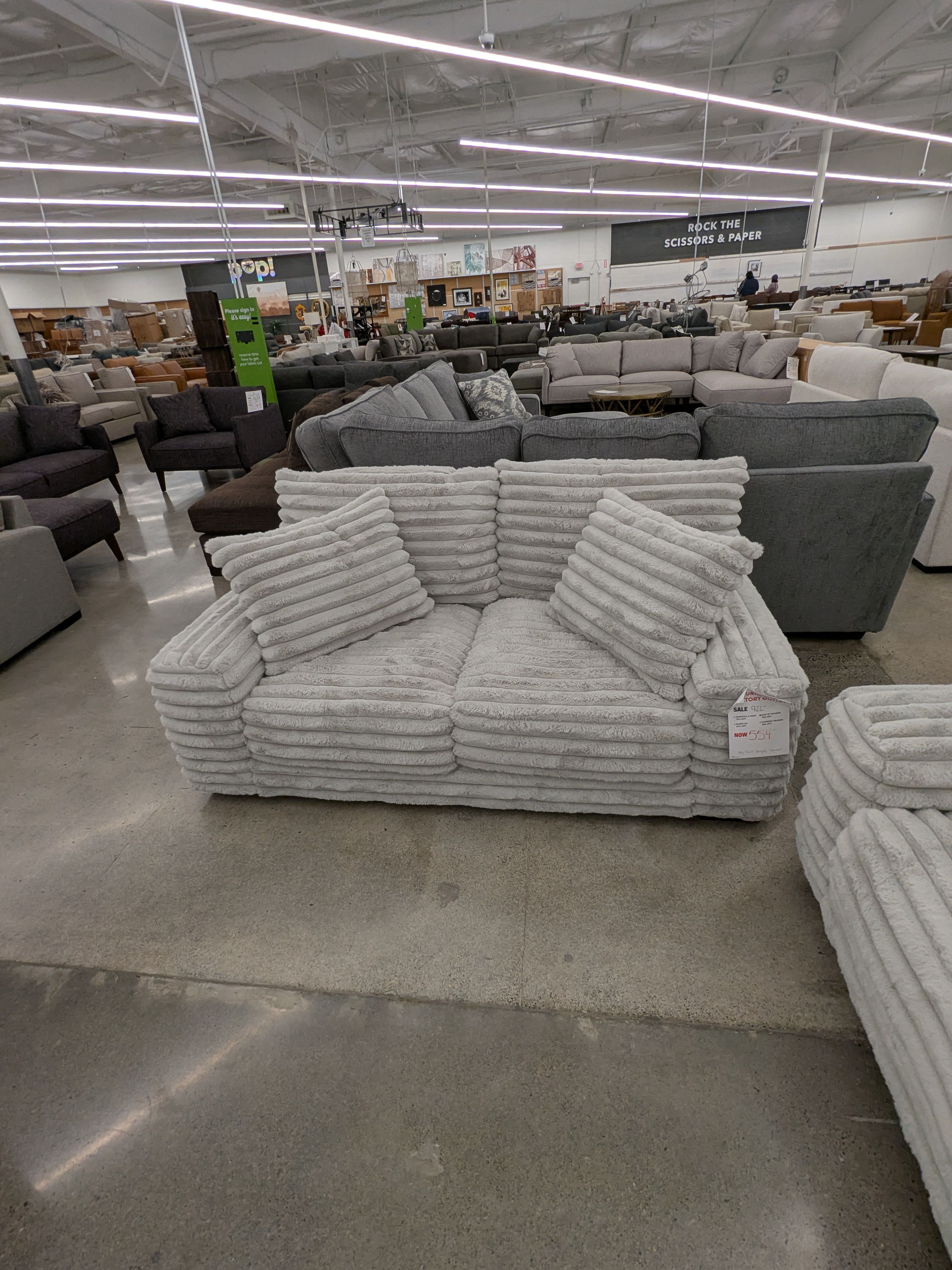 Big Chill Loveseat