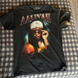 Aaliyah Graphic T-shirt
