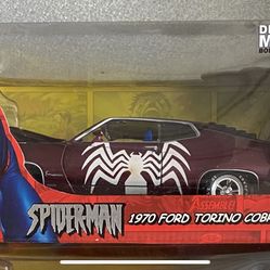 2006 Johnny Lightning 1970 Ford Torino Cobra Spider Man Marvel Heroes