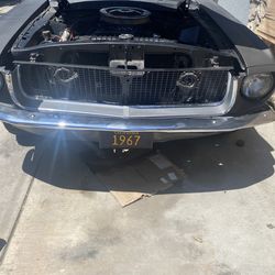 1967 Mustang 289 Engine 2 Barrel Carb