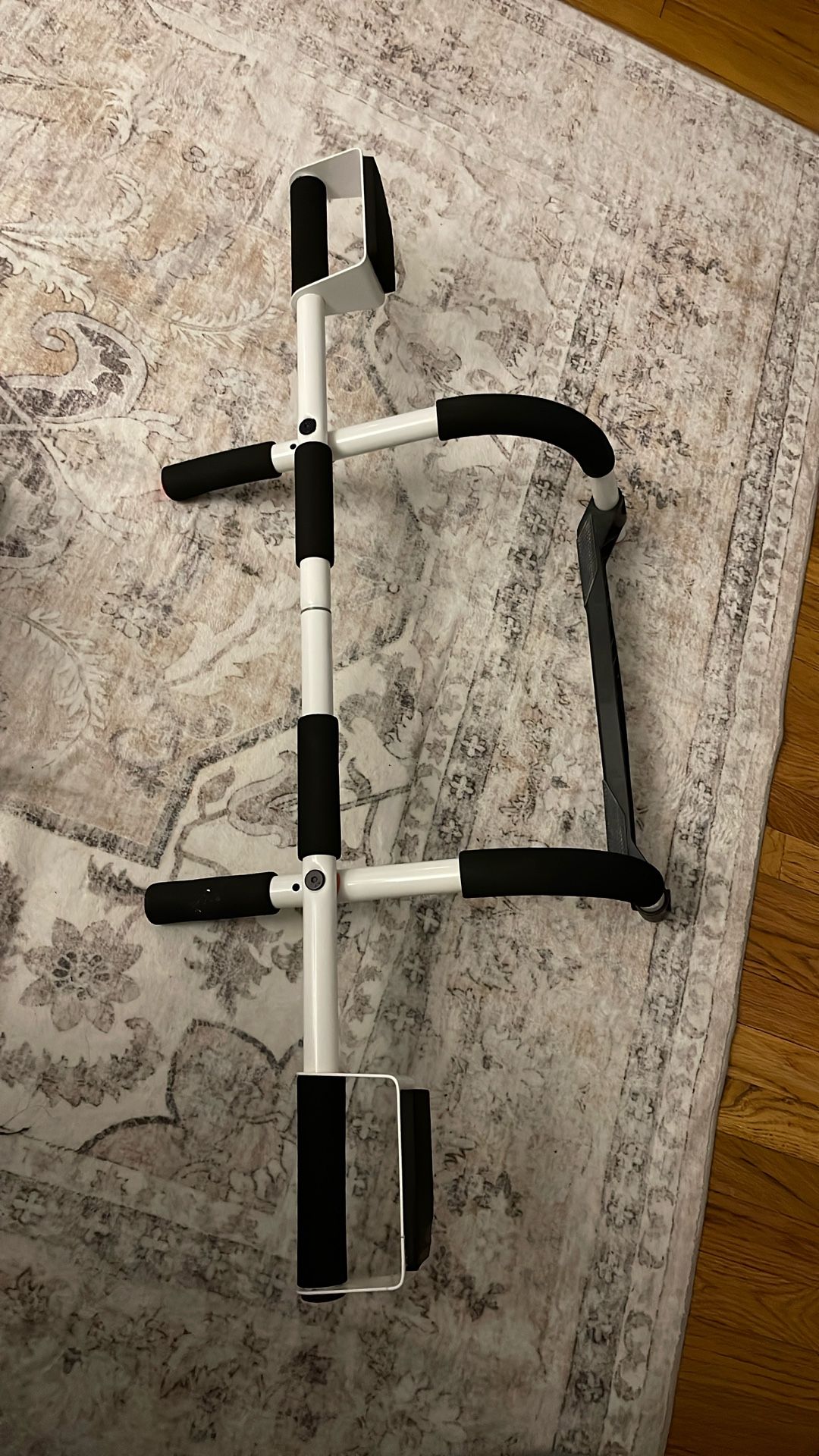 Pull Up Bar