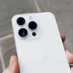 2 - Apple IPhone PRO White/Sierra Blue 256 GB Unlocked Great Condition 